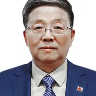 萧伟